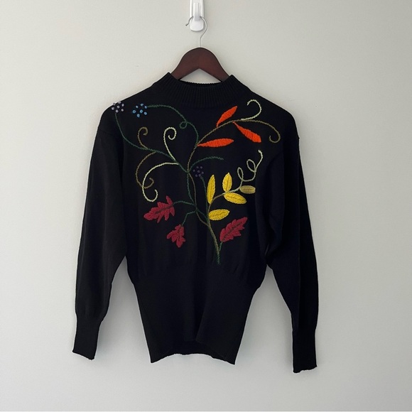 VTG 80s Leonard Sport Floral Embroidered Wool Blend Sweater - Made in Hong Kong - Picture 2 of 8